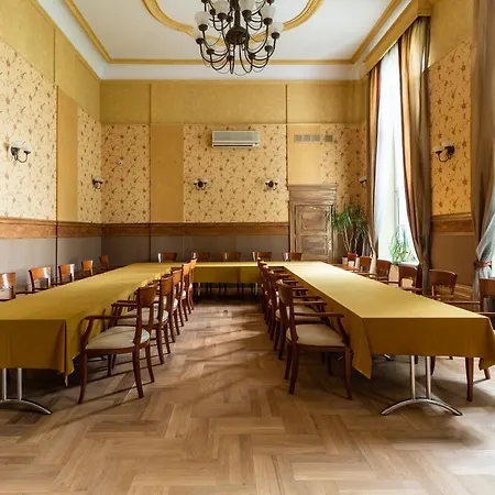 Pallas Couette-café