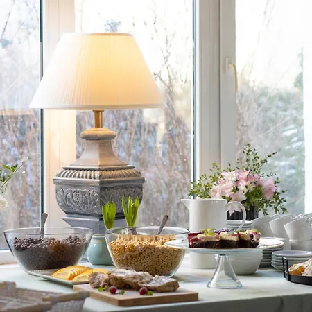 Frühstückspension Pallas 4*