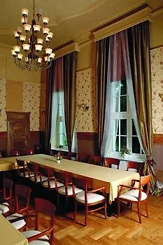 Pallas Alojamento de Acomodação e Pequeno-almoço Olsztyn (Warmian-Masurian)