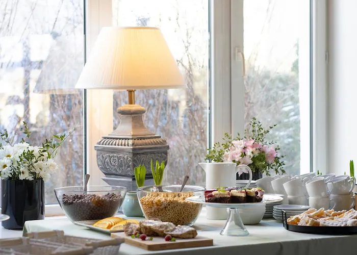 Nocleg ze śniadaniem Pallas 4*