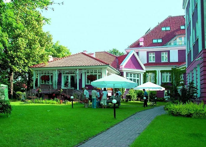 Pallas Nocleg ze śniadaniem